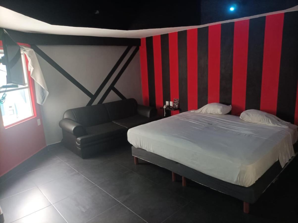 La Selva Auto Hotel Adults Only 贾拉普 外观 照片