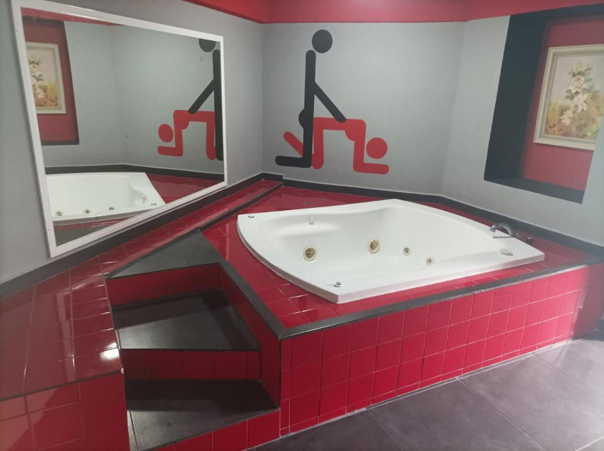 La Selva Auto Hotel Adults Only 贾拉普 外观 照片